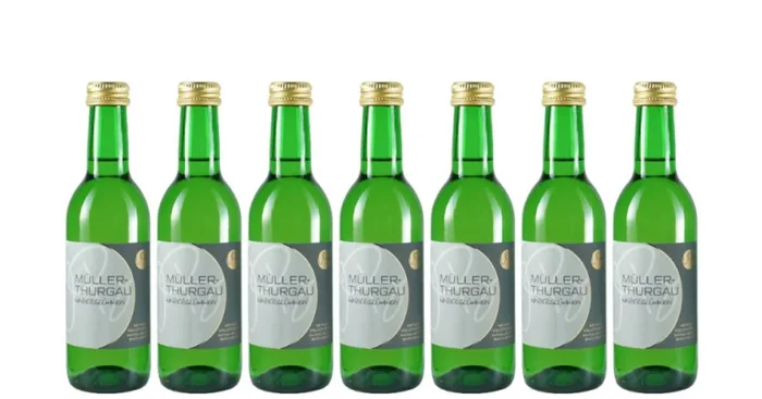 18 + 3 Fl. Weißer Müller Thurgau Winzerglühwein (0,25 l )