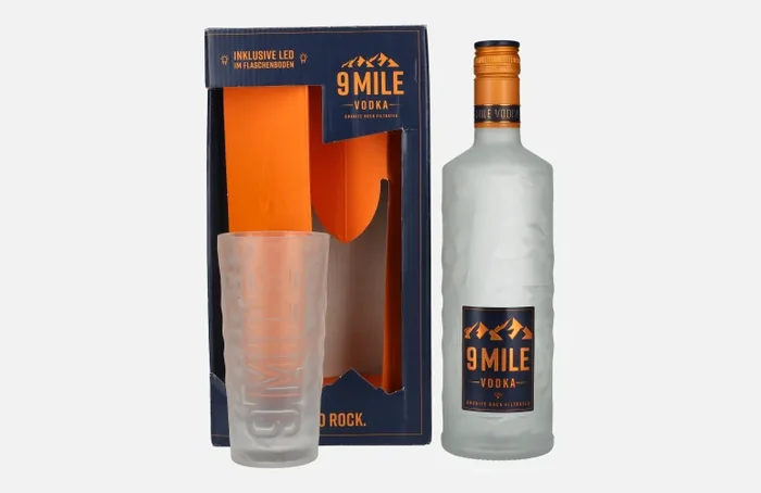 9 Mile Vodka 37,5% Vol. 0,7l in Geschenkbox mit Glas