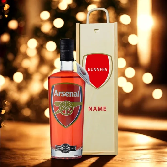 Arsenal Football Strawberry & Rhubarb Vodka in Personalised Presentation Box (70cl) – 37.5% ABV