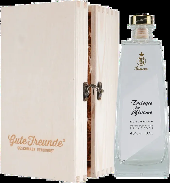 Bauer Trilogie der Pflaume Edelbrand mit Geschenk-Holzkiste