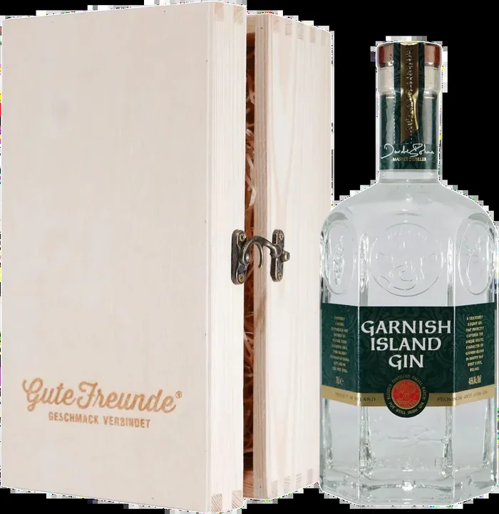 Garnish Island Gin with wooden gift box
