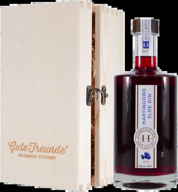 Hartingowe Sloe Gin with wooden gift box