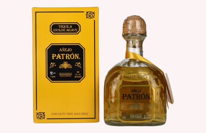 Patrón Tequila Añejo 40% Vol. 1l in Geschenkbox