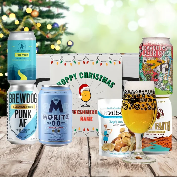 Personalised ‚Hoppy Christmas‘ Low/No Alcohol Beer 5 Can Gift Pack with Glass & Snack