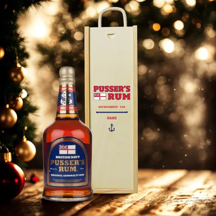 Personalised Pusser’s Rum Gift Set in Wooden Box – 40% ABV (70c)