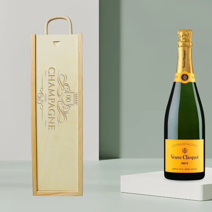 Personalised Veuve Clicquot Champagne Gift Set in Wooden Presentation Gift Box – 75cl