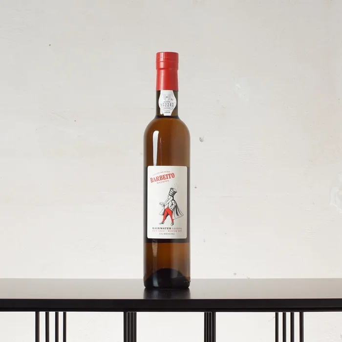 Rainwater Reserva Medium Dry Madeira NV 5 Jahre alt – Barbeito Madeira – 0,5