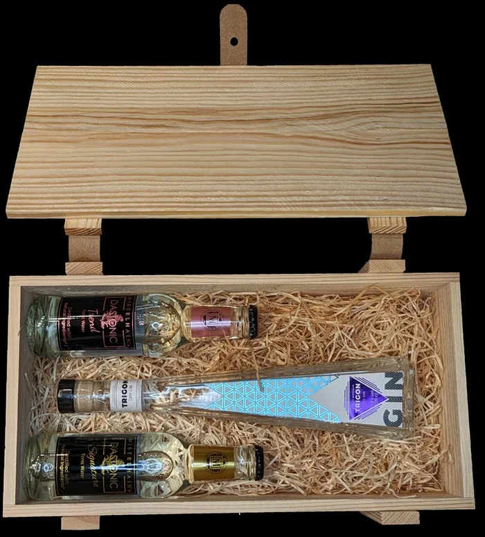 Trigon gift set (1x Bavarian Dry Gin + 2x Mistelhain Tonic Water)