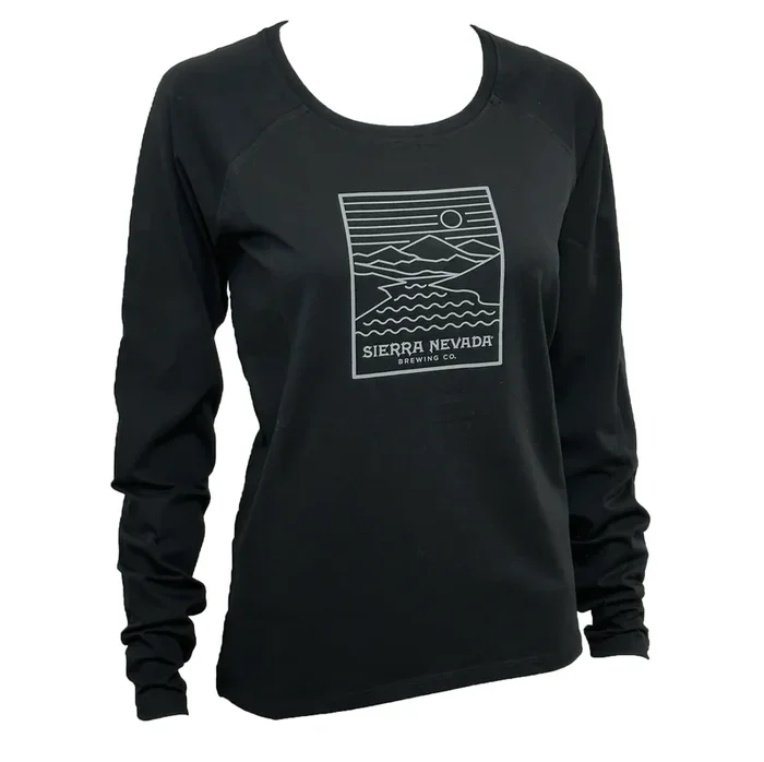 Women’s ROVE Rectangle Mountain Scene Long Sleeve Tee